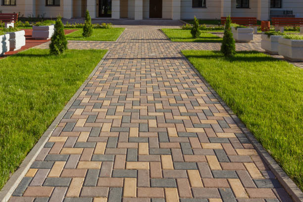 Best Commercial Driveway Pavers  in Lincoln Village, CA